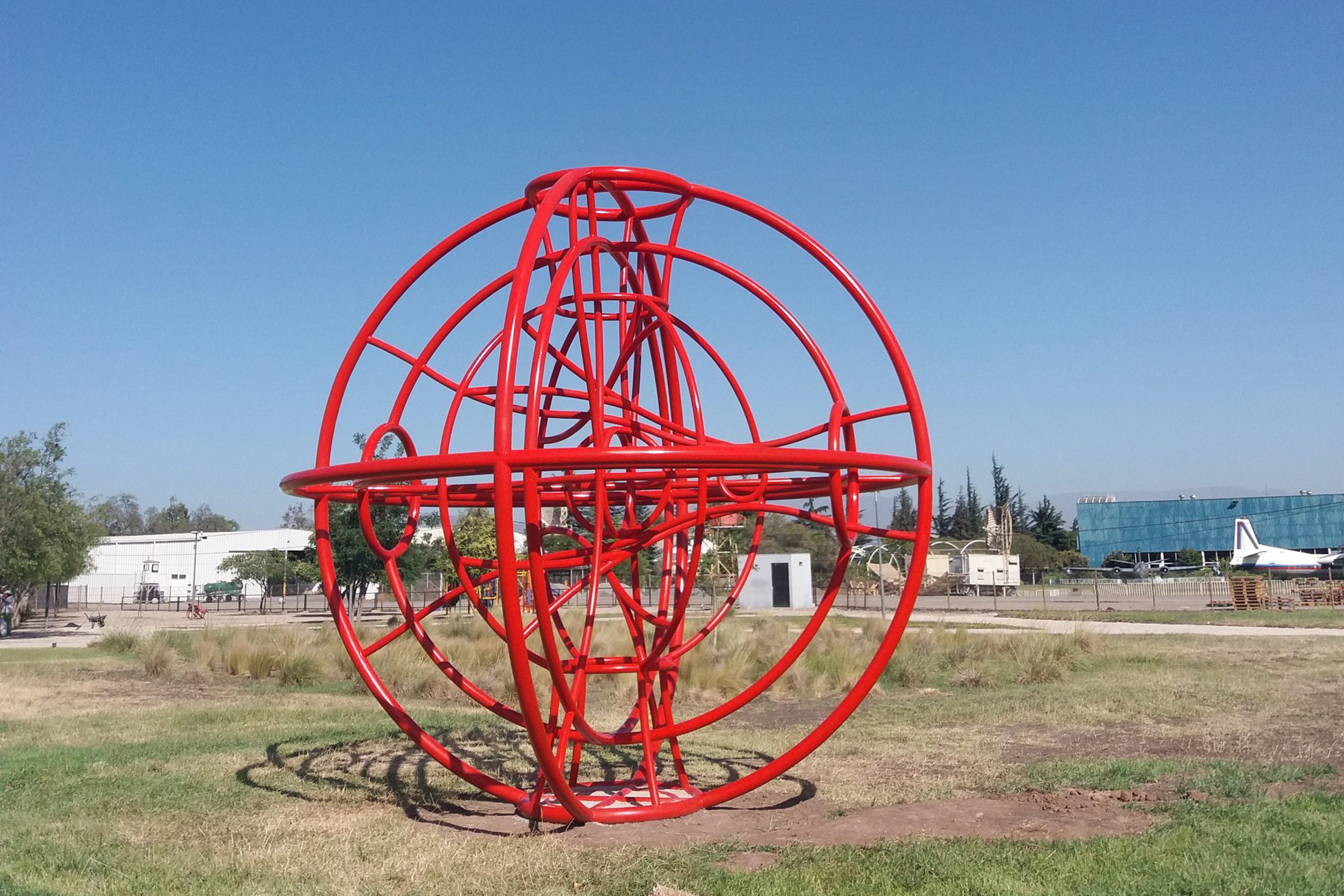 Parque Bicentenario Cerrillos, Frente a Museo de la Aviación